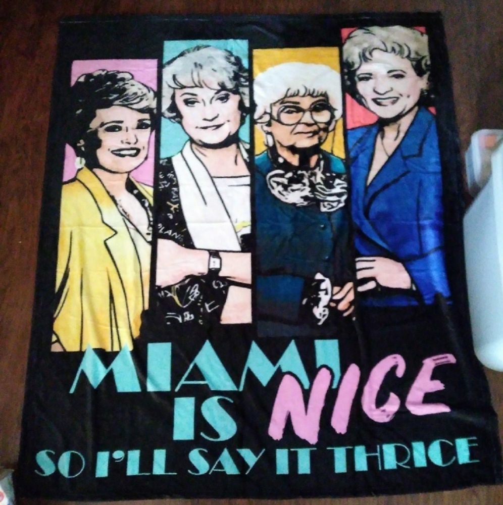 The Golden Girls RARE throw blanket 60" X 50"